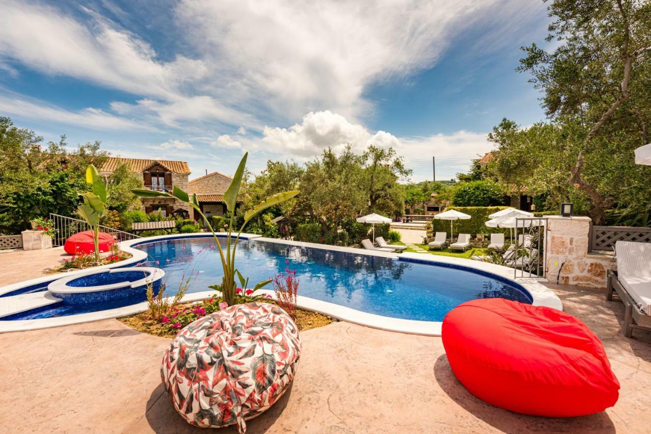Ktima Kourou Pension Plános Buitenkant foto
