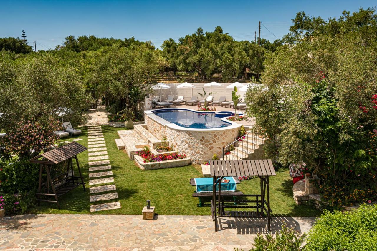 Ktima Kourou Pension Plános Buitenkant foto